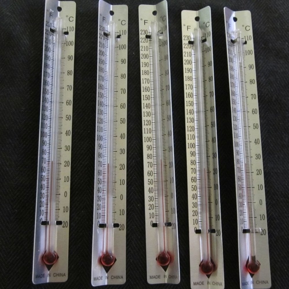 Degree Celsius & F  Thermometers for School use